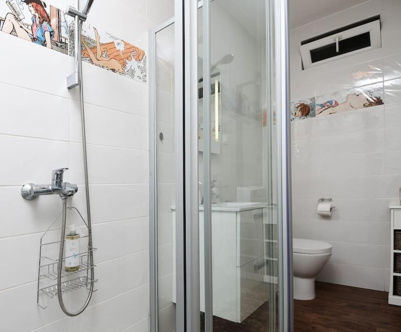 Wave N' Sea Apartment With A Private Pool ドゥブロブニク エクステリア 写真